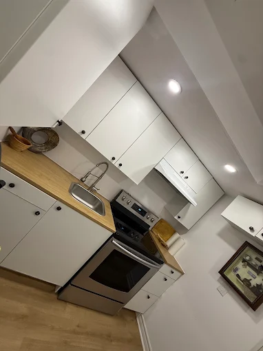 Clean kitchen